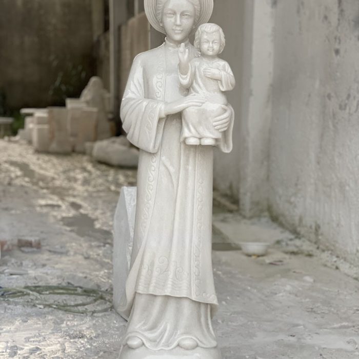 Tượng đức mẹ Lavang